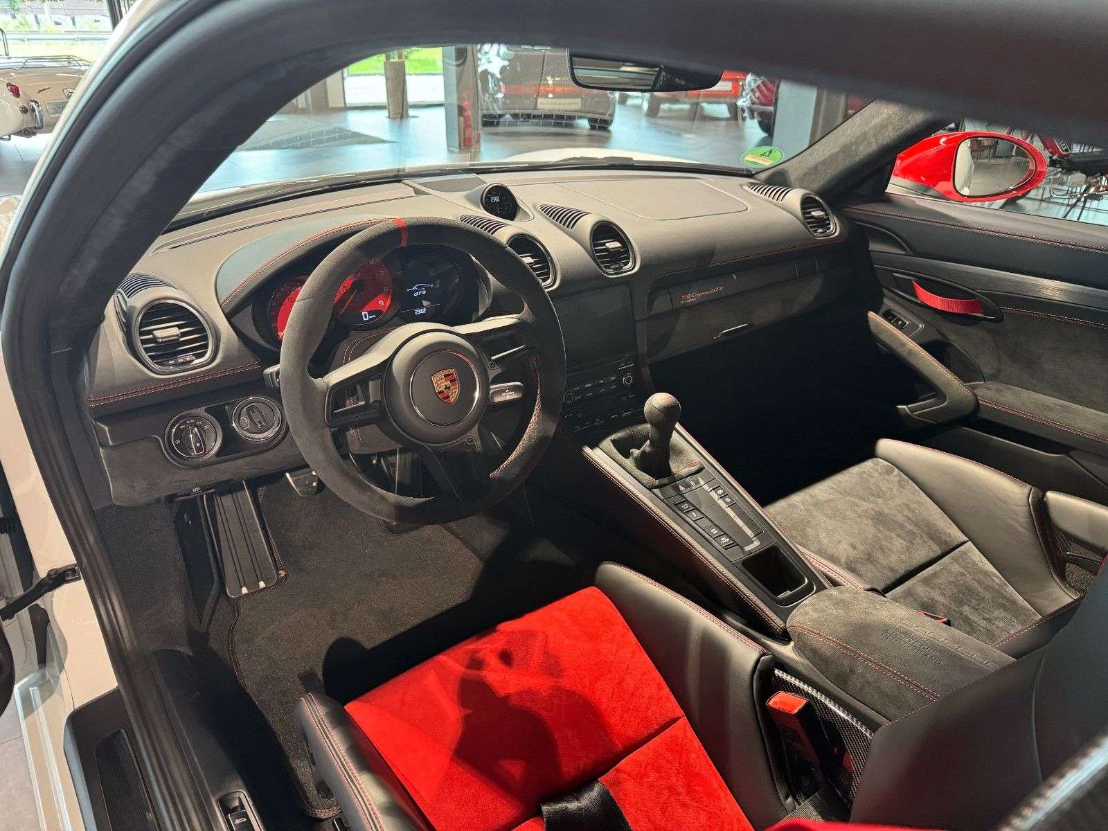 Porsche Cayman