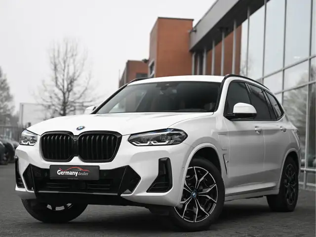 BMW X3 BMW X3 xDrive30e 292PK M-Sport Electr/Tr.Haak Keyl