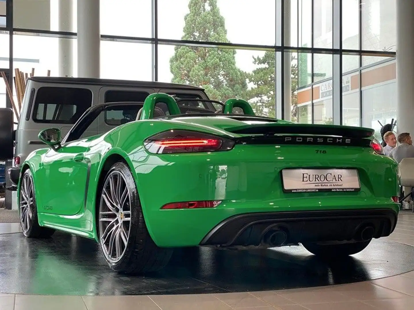 Porsche Boxster 718 Boxster 4.0 GTS Chrono PASM BOSE Sportabgas Grün - 2
