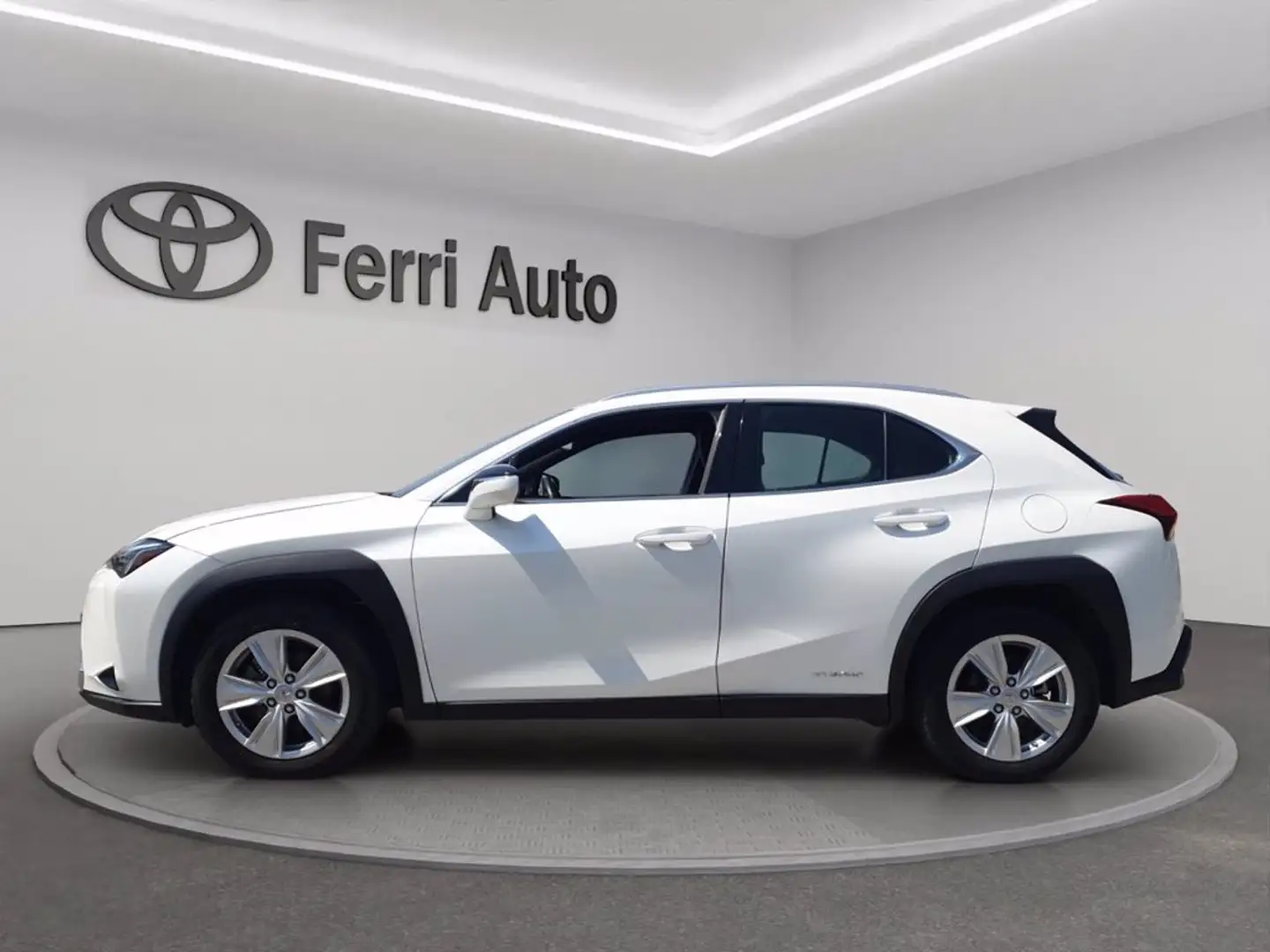 Lexus UX 200 Ux 250h 2.0 business 2wd cvt Bianco - 2