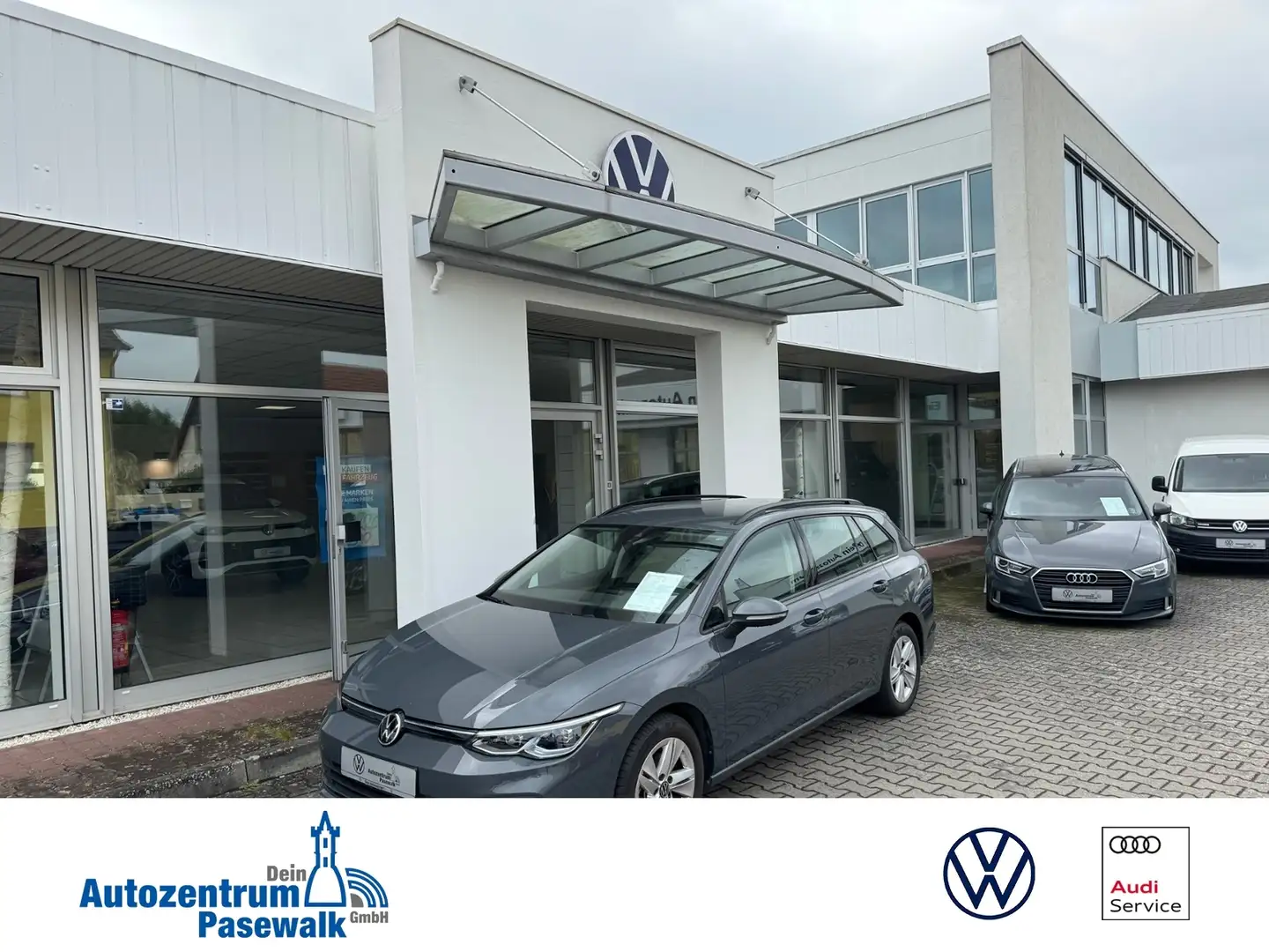 Volkswagen Golf Variant 8 CG Variant 1.5 TSI DSG Life Grau - 1