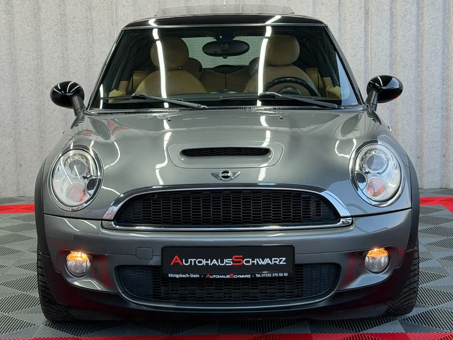 MINI Cooper S Automatik Pano Leder H&K Tempo PDC Grau - 2