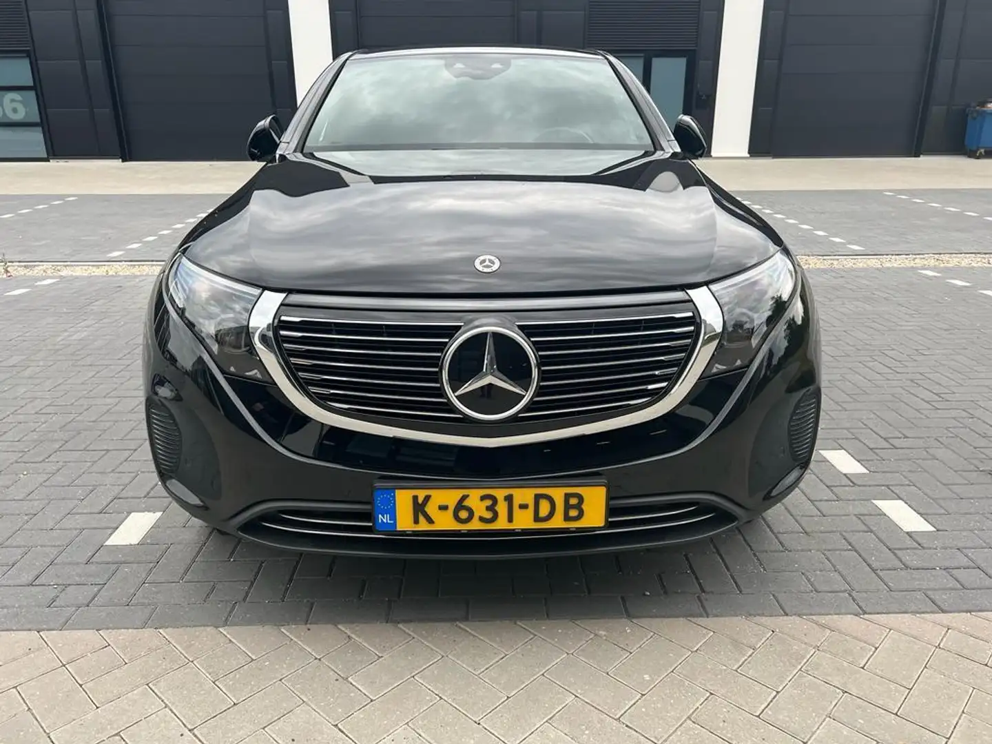 Mercedes-Benz EQC 400 4MATIC Business Solution Luxury 80 kWh INCL BTW!! Nero - 2