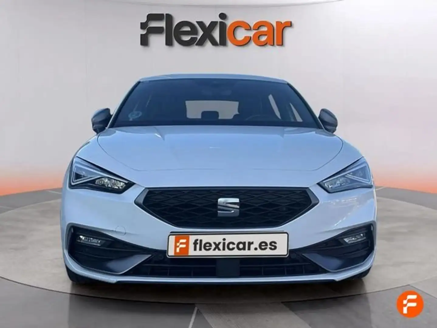 SEAT Leon 1.5 TSI S&S FR 150 Blanc - 2