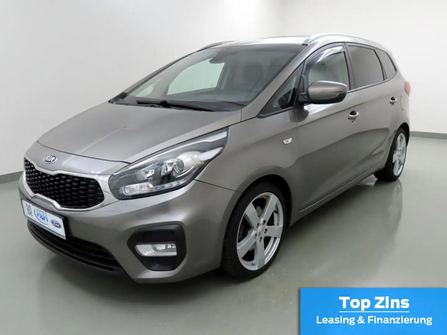 Kia Carens 2.0 GDI Aut Attract 7-Sitze+Navi+Kamera Silber - 2