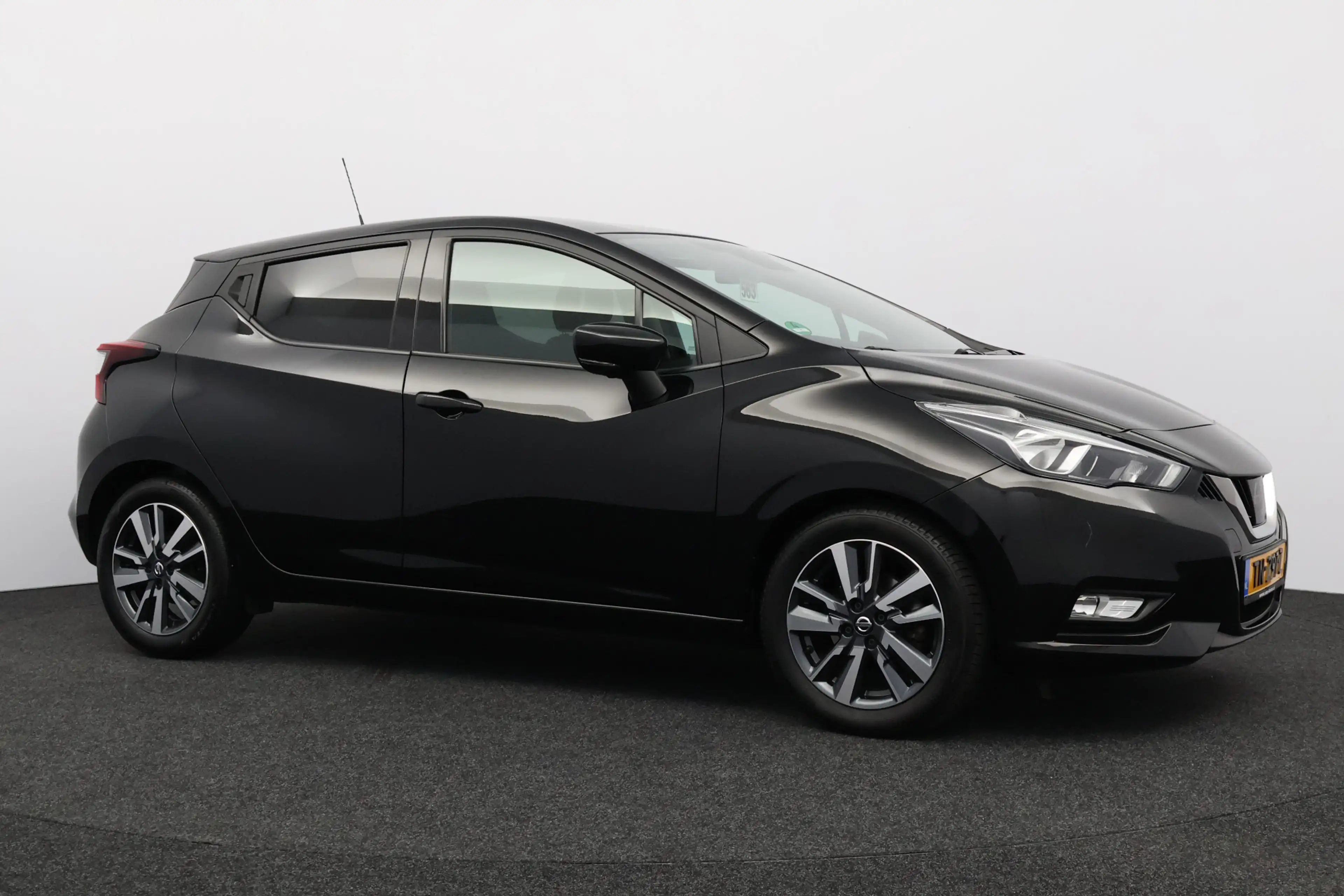 Nissan Micra 0.9 IG-T N-Connecta/ LED Dagrijverl./ 16''LMV/ Cam — photo 12