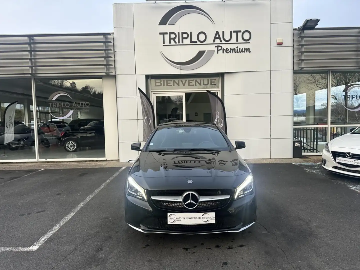 Mercedes-Benz CLA 180 CLA 180 - BV 7G-DCT  BERLINE- BM 117 Sensation PHA Černá - 2