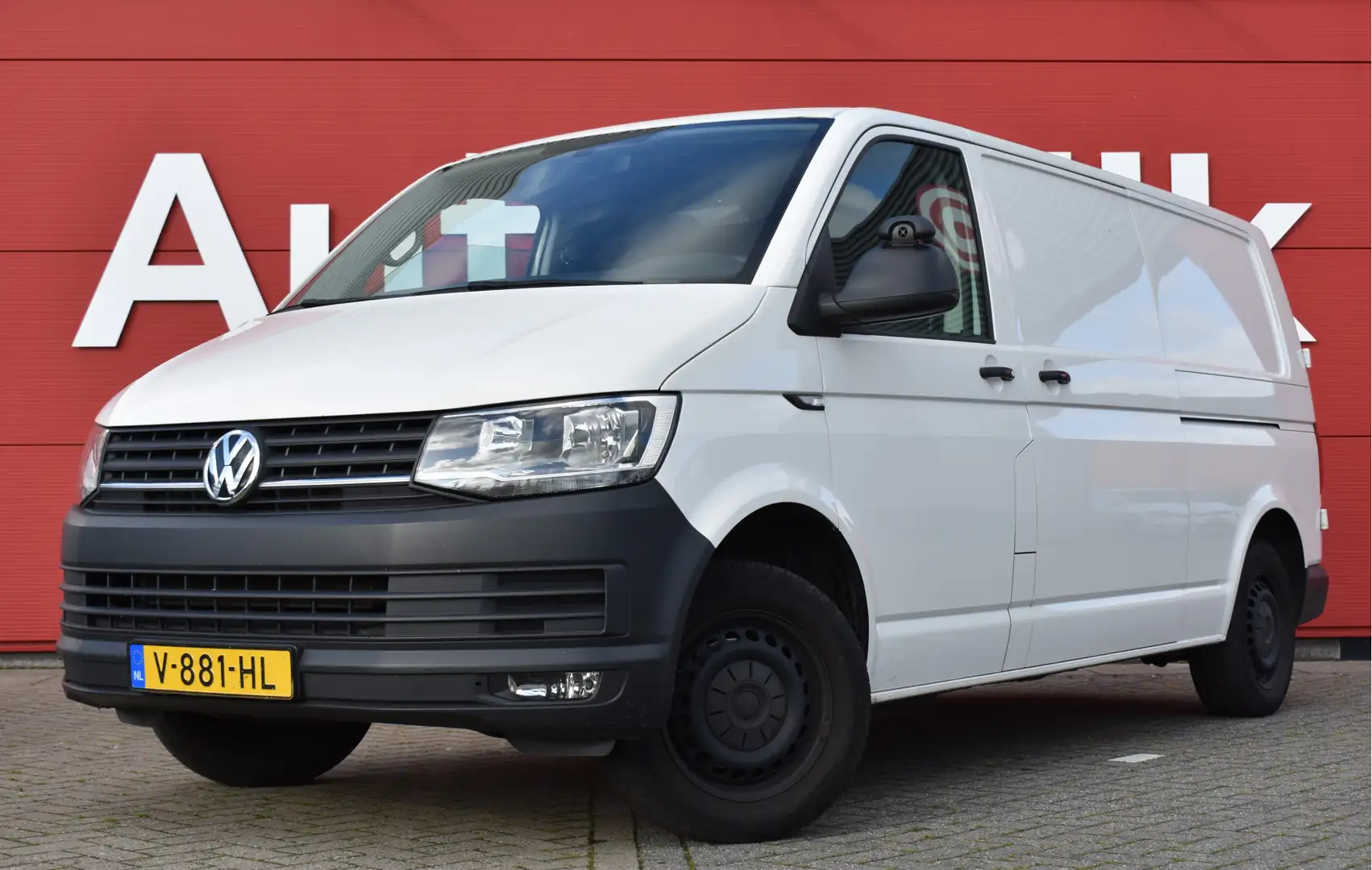 Volkswagen T6 Transporter 2.0 TDI L2H2 DSG | Cruise | Airco | Trekhaak | PDC Weiß - 1