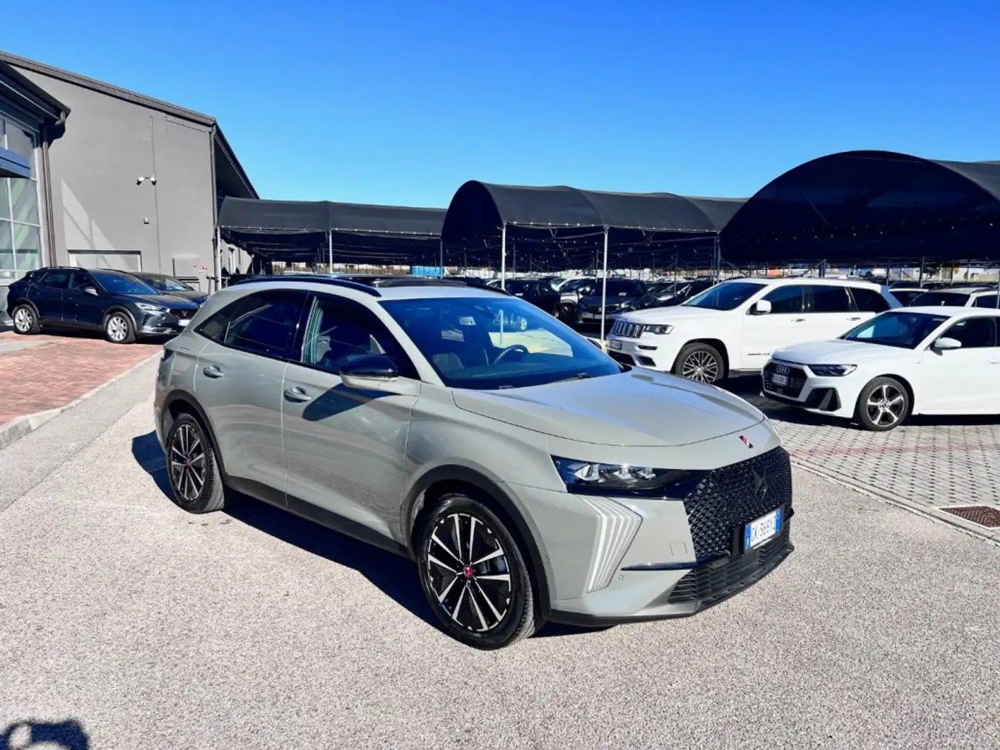 DS Automobiles DS 7 Crossback E-Tense 4x4 Performance Line+ 300CV Gris - 2