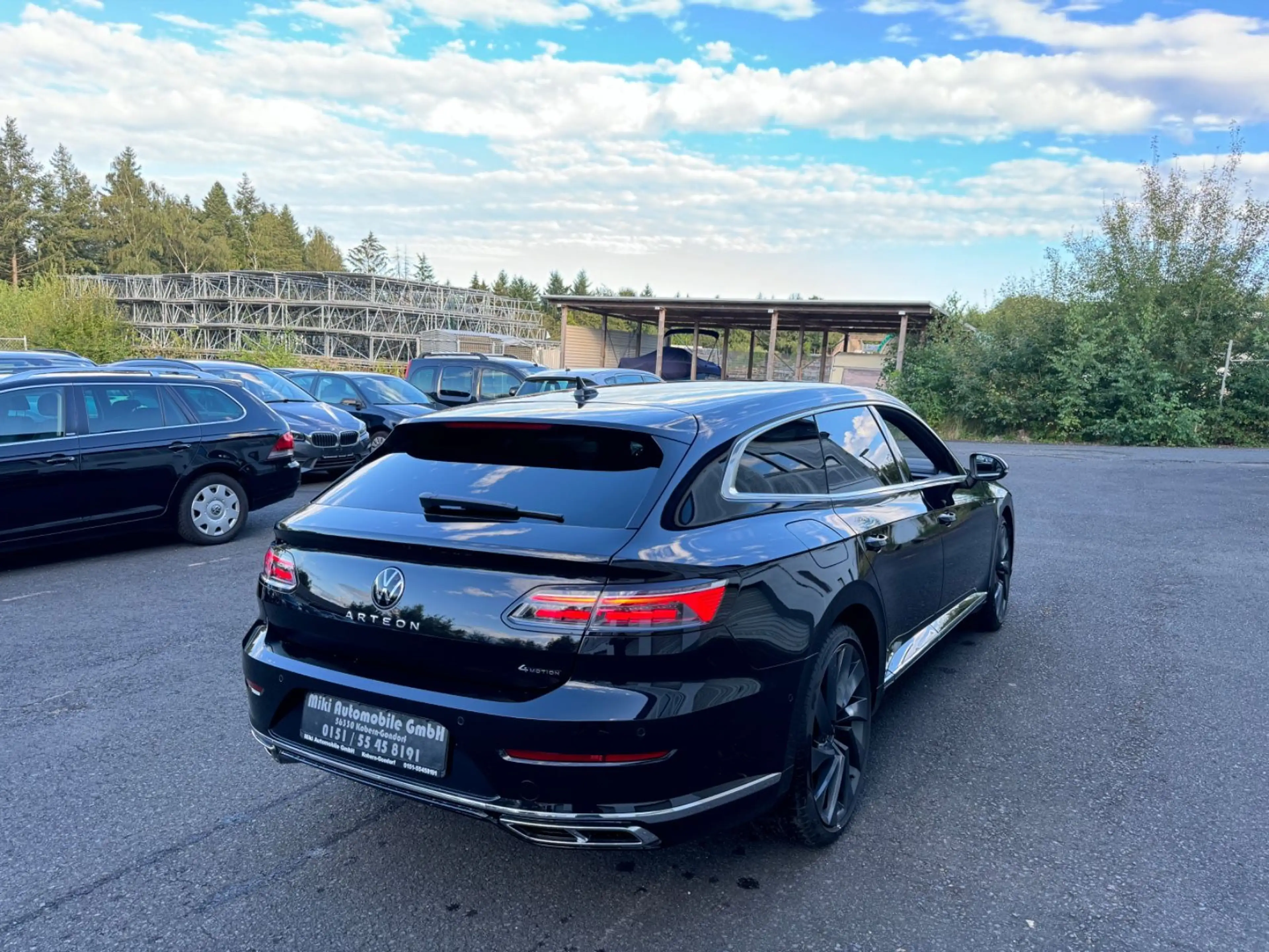 Volkswagen Arteon Shooting Brake R-Line 4Motion — photo 3
