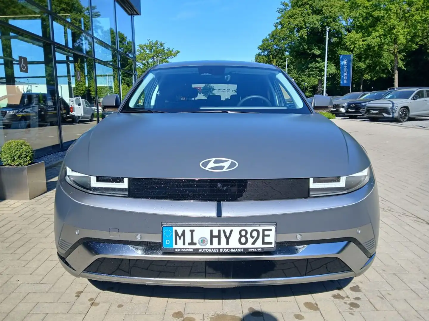 Hyundai IONIQ 5 63 kWh Techniq Серый - 2