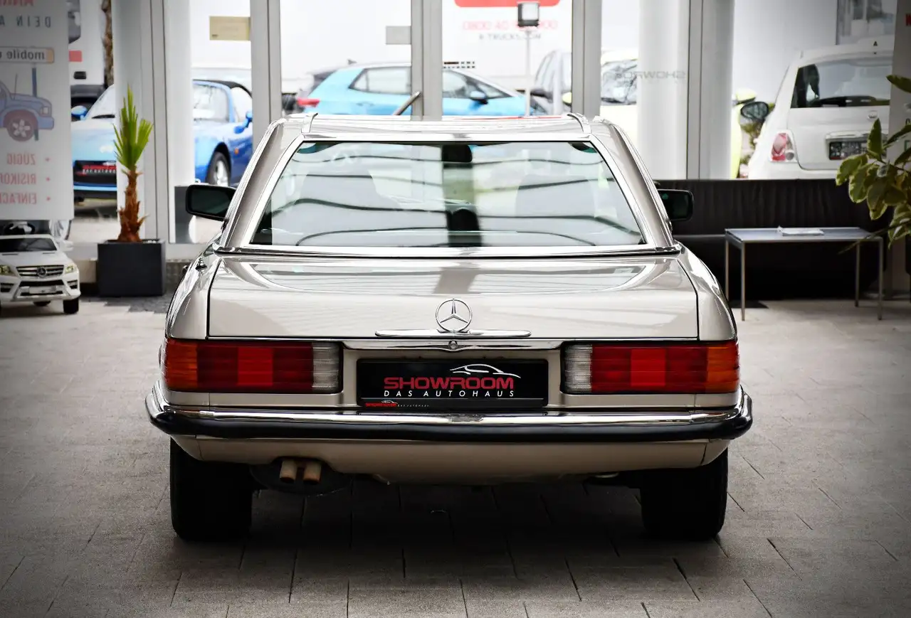 Mercedes-Benz 560 SL R107 Smoke Silver Brazil 5,6-Liter-V8 M117, foto 10
