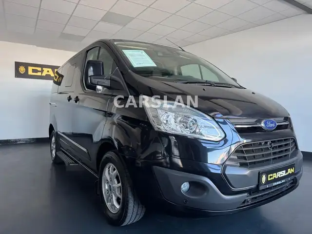 Ford Tourneo Custom view 5
