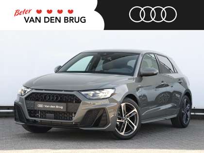 Audi A1 Sportback 25 TFSI S edition | S-tronic | Apple Car