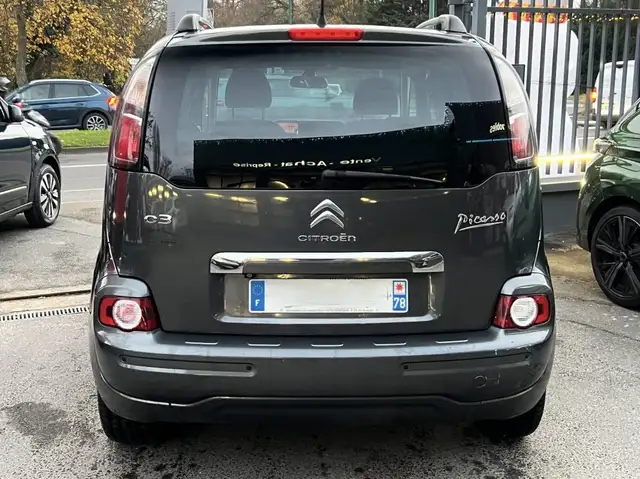 Citroen C3 Picasso view 4