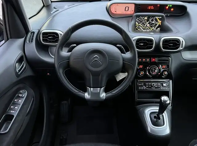 Citroen C3 Picasso view 25