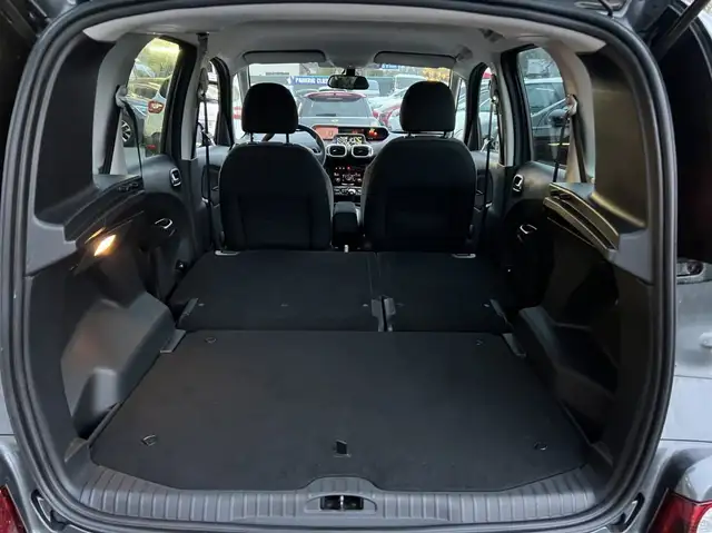 Citroen C3 Picasso view 10
