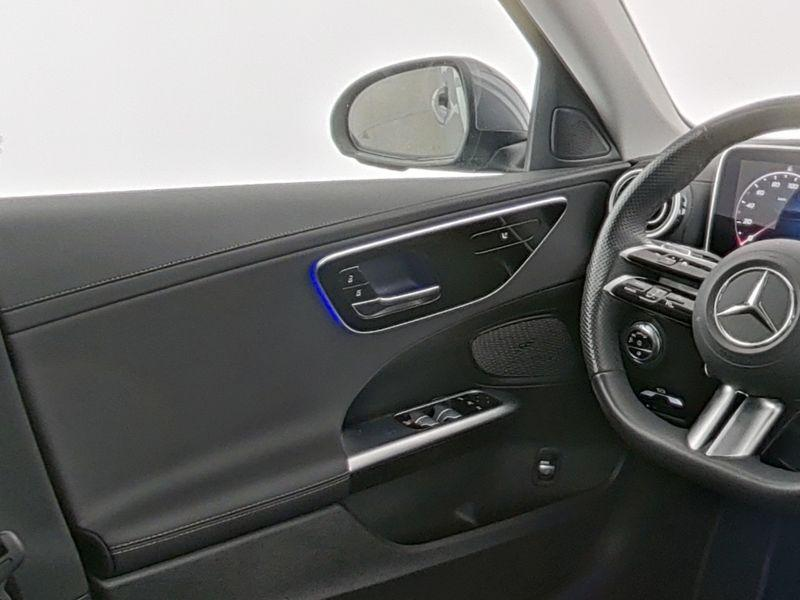 Mercedes-Benz C 180 Berline C AMG Line — photo 9