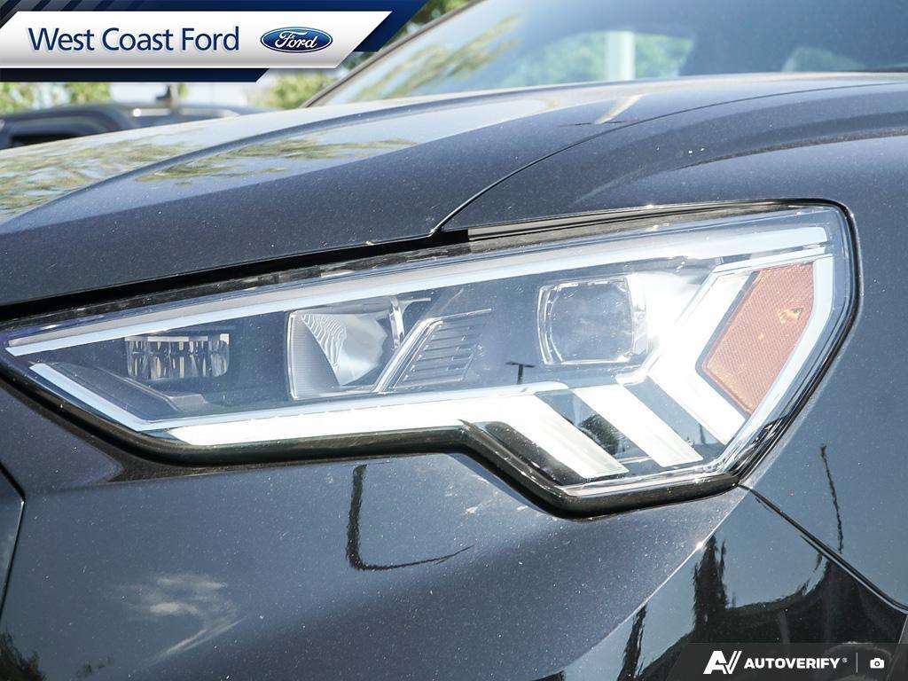 2022 Audi Q3 Progressiv 45 Quattro- S-Line, Leather, Moonroof! 2,000 cc 4 cyl thumb 10