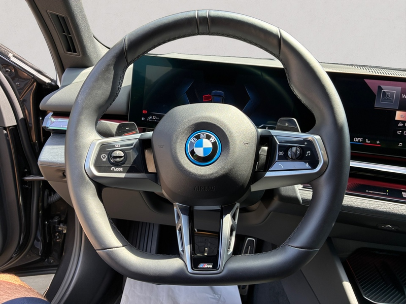 BMW 550 e xDrive M Sport + GARANTIE-bis-03.2030 — photo 13
