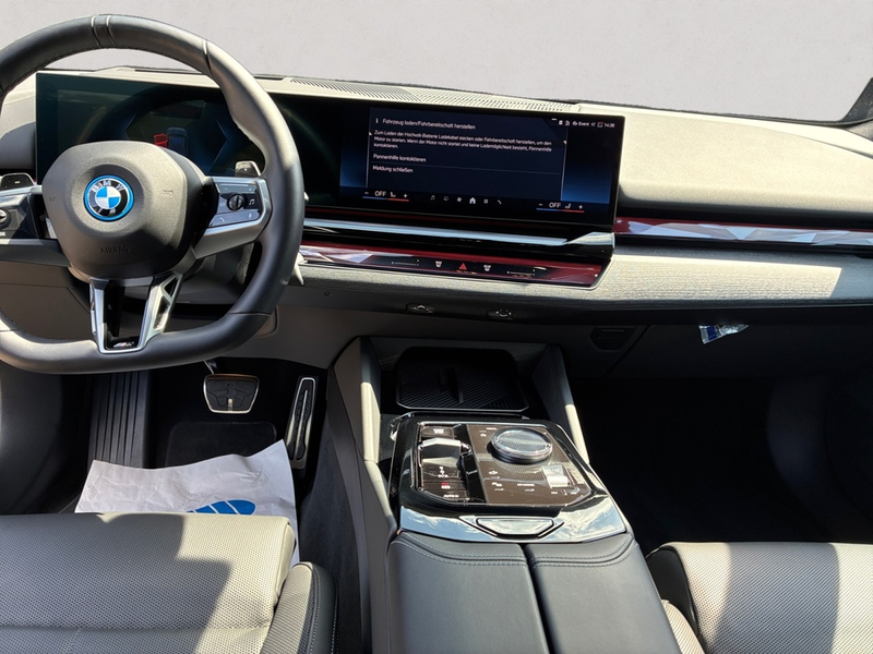 BMW 550 e xDrive M Sport + GARANTIE-bis-03.2030 — photo 9