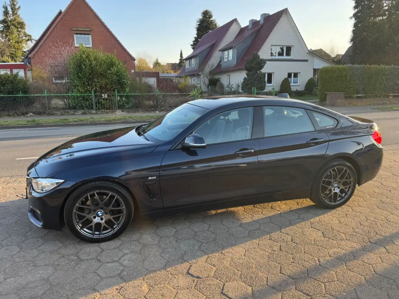 BMW 418