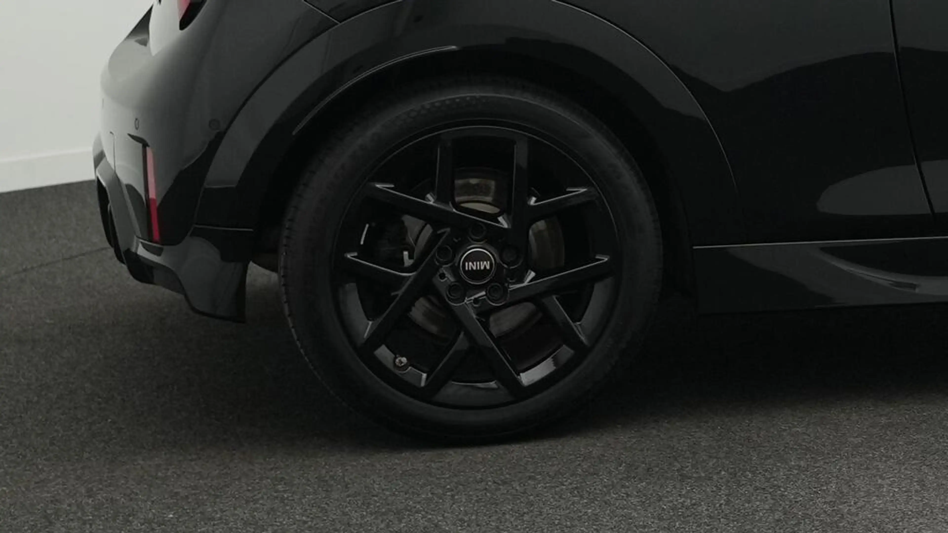 MINI Cooper C John Cooper Works Trim — photo 12