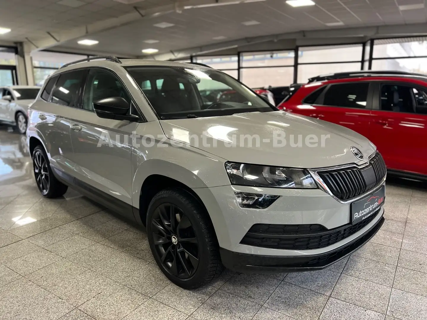 Skoda Karoq Style aus 1.Hand/Apple-Car/PDC/Tempo Gris - 2