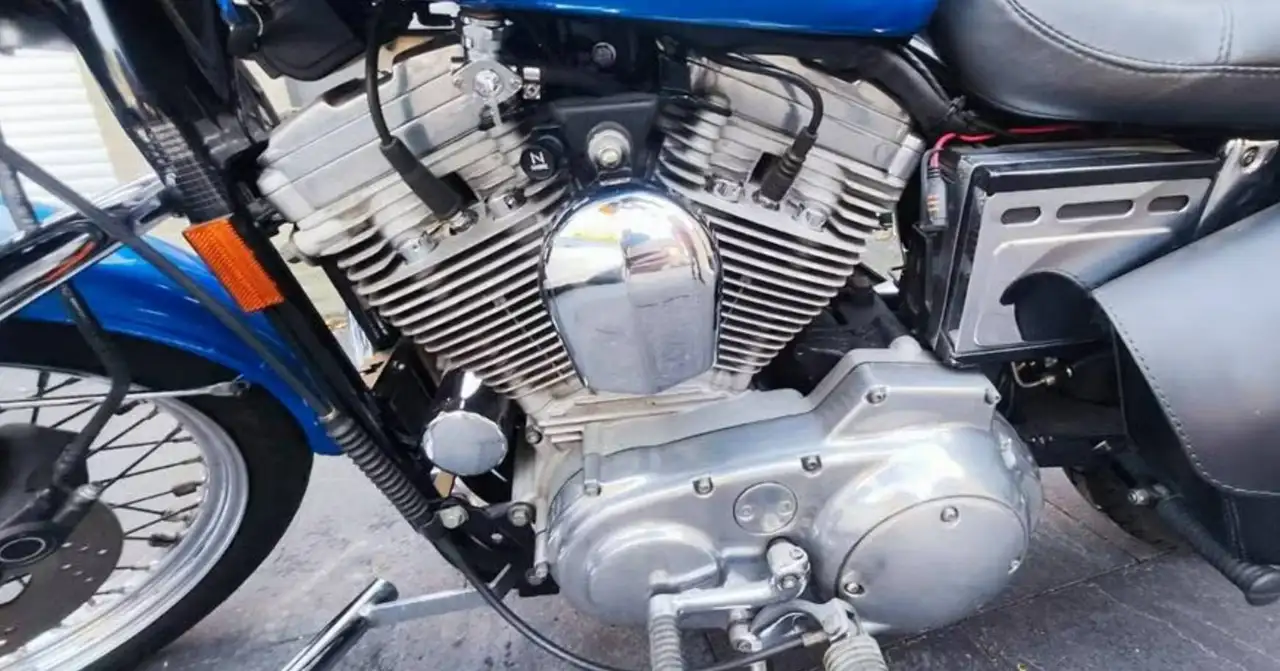 Harley Davidson XLH883 Sportster Hugger - 1997, foto 8