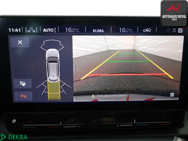 Cupra Leon view 15