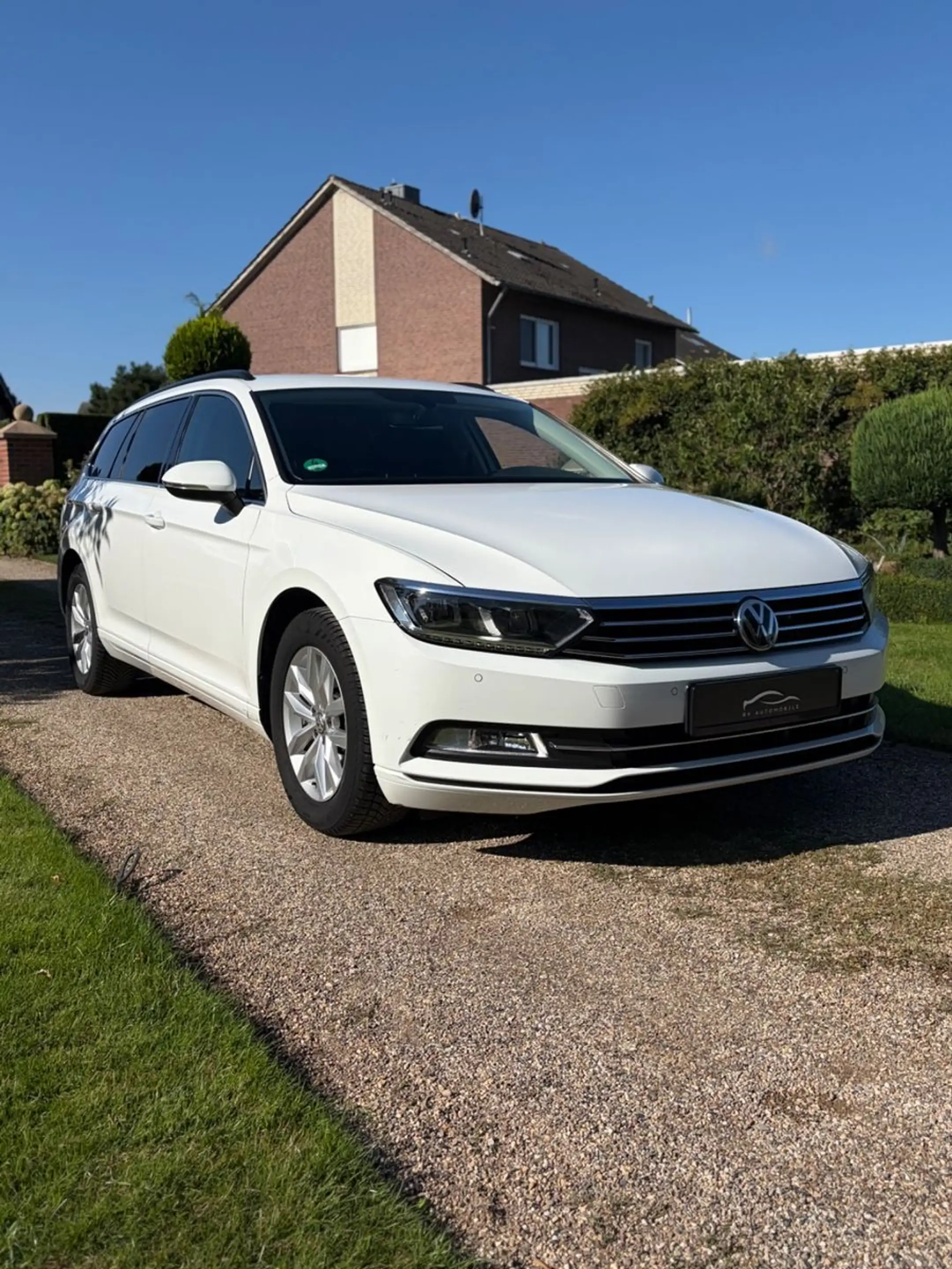 Volkswagen Passat Variant Comfortline Reifen neu/ Service — photo 7