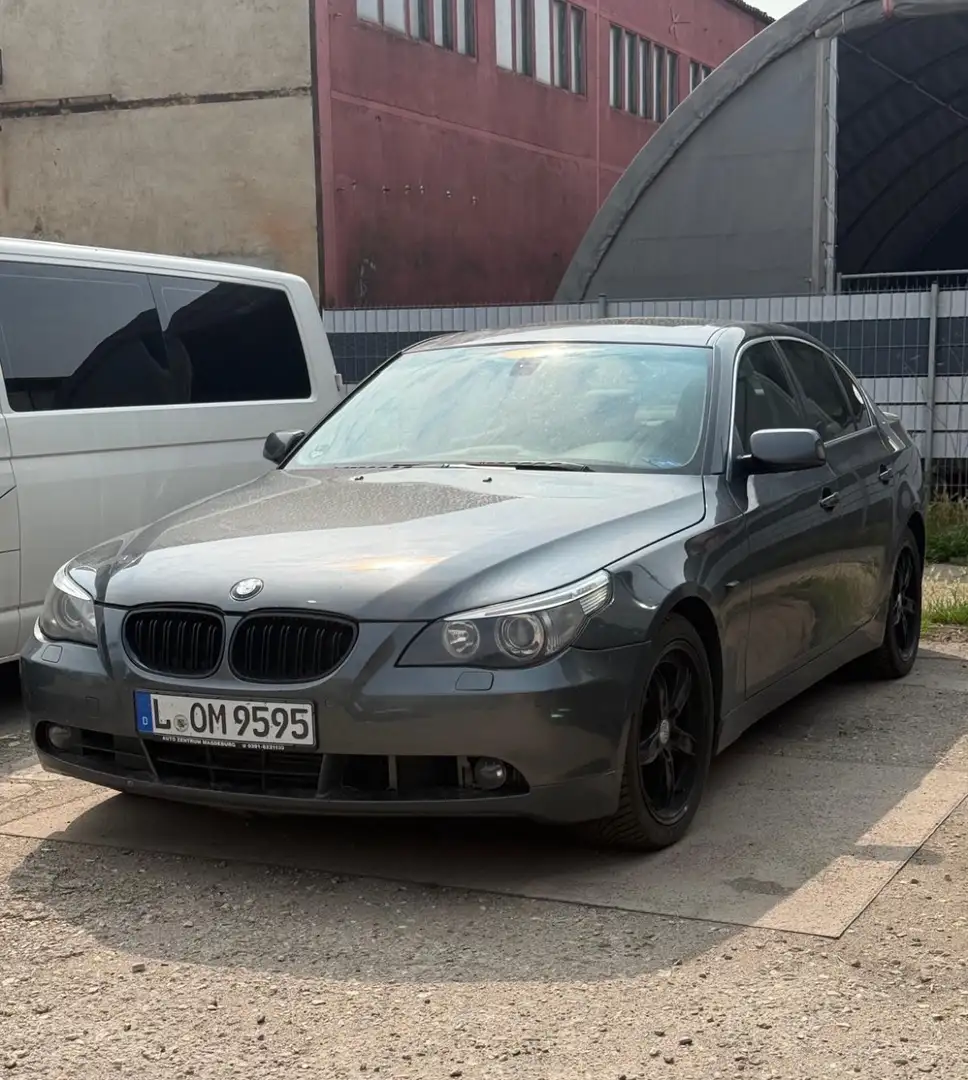 BMW 530 Luxury Line Motorschaden - 1