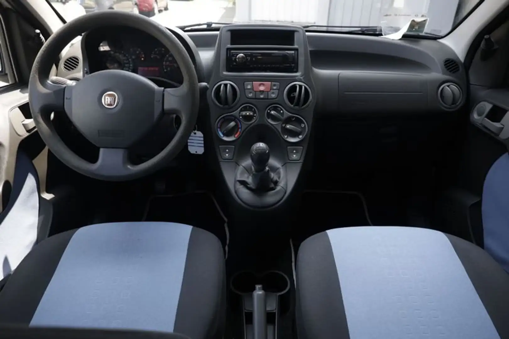 Fiat Panda Panda 1.2 Dynamic Natural Power Unicoproprietario Bianco - 2