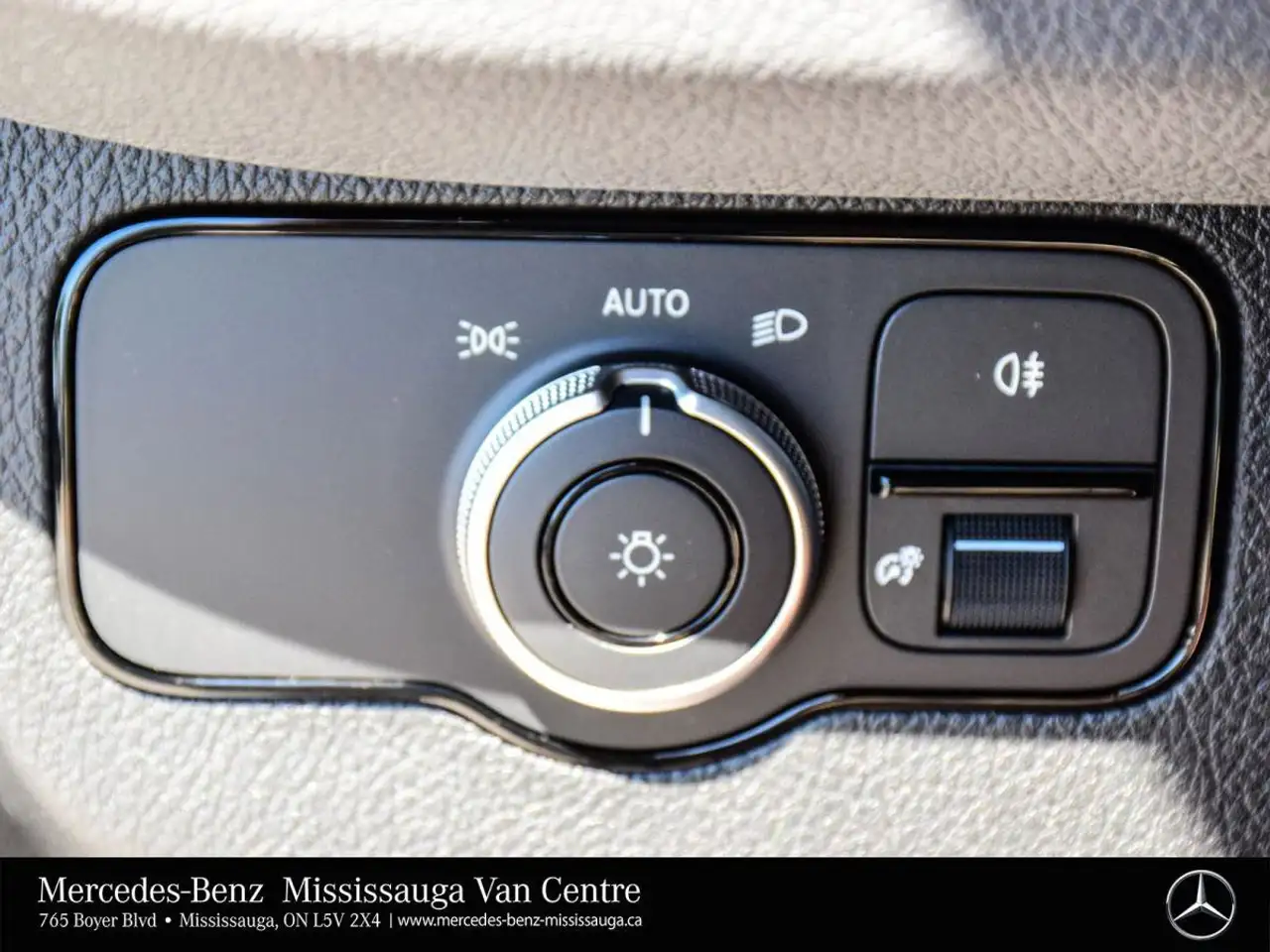 Mercedes-Benz Sprinter снимка Mercedes-Benz Sprinter