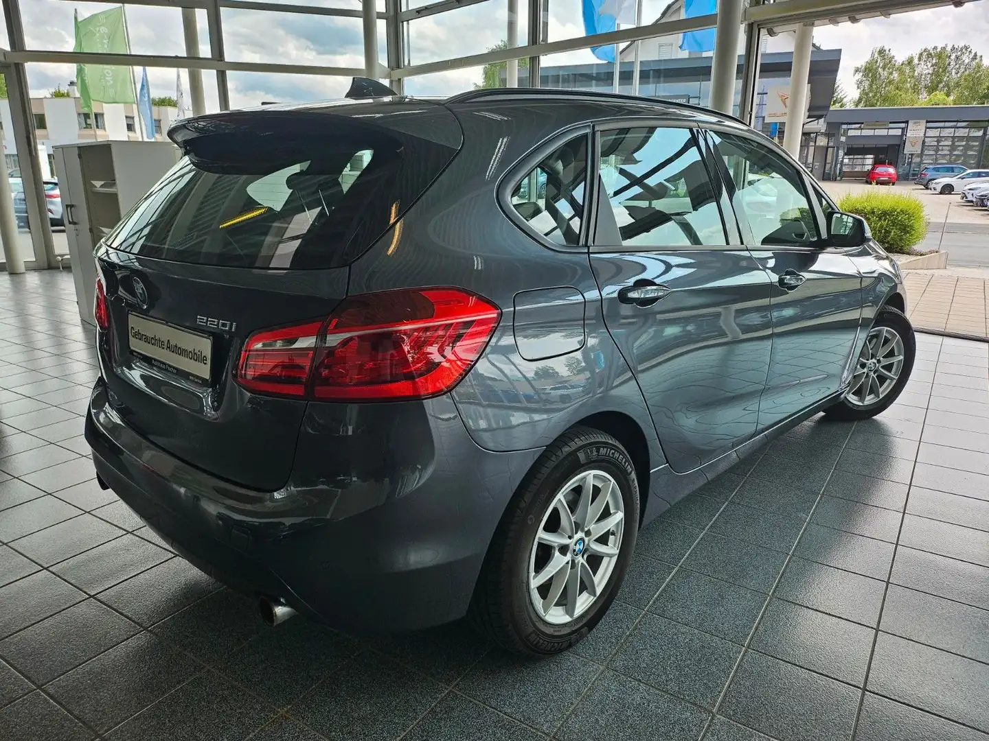 BMW 220 i Active Tourer ++AHK++ Grigio - 2