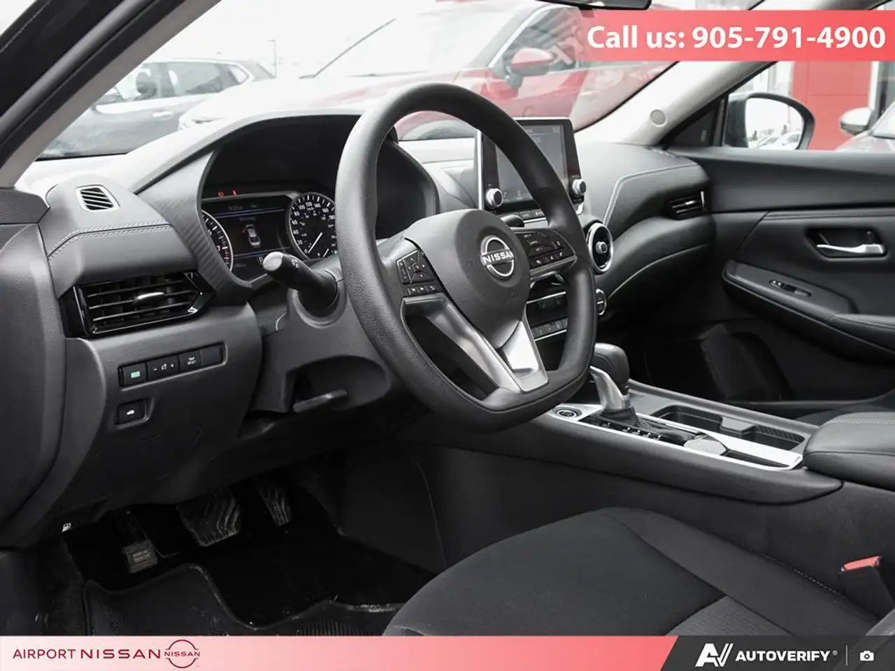 Nissan Sentra снимка Nissan Sentra