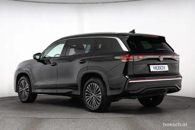 Volkswagen Tayron view 4