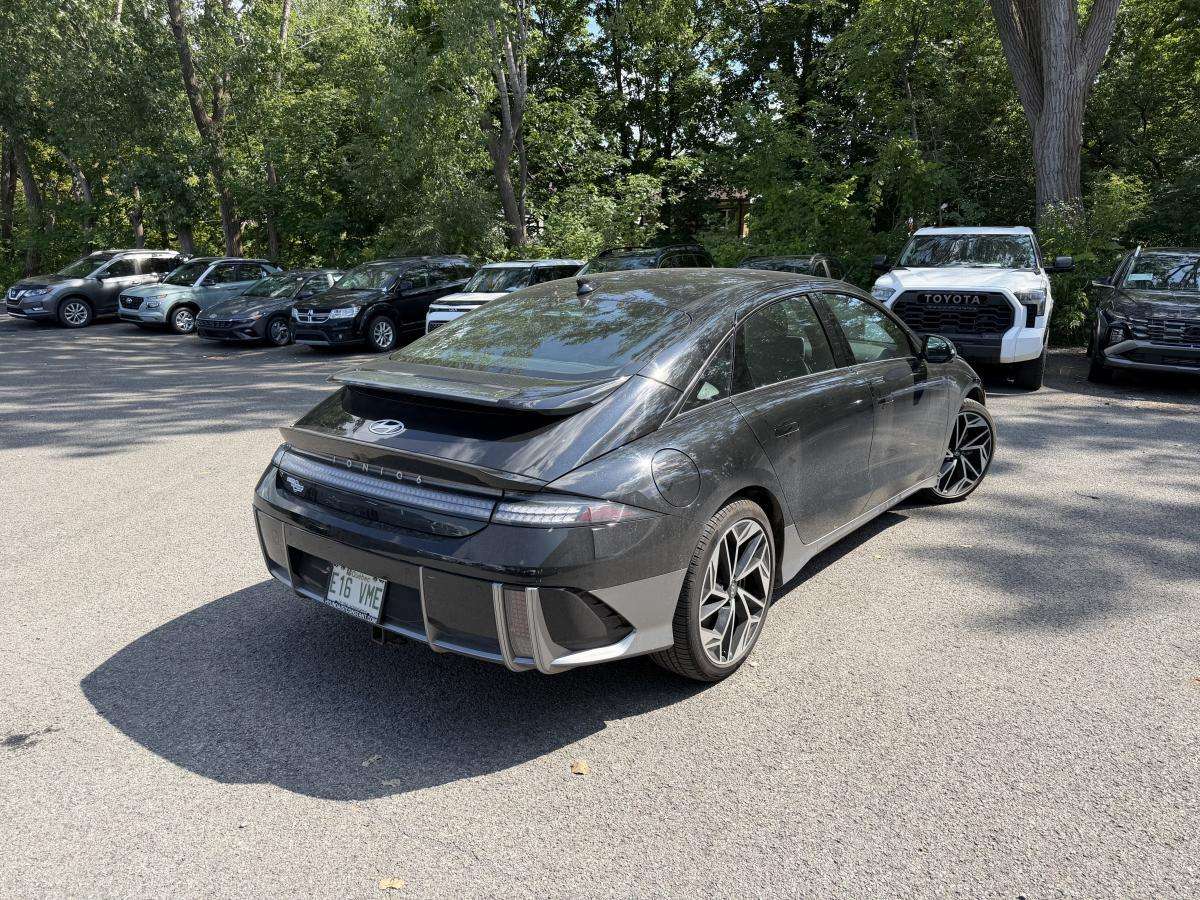 2024 Hyundai IONIQ 6 Preferred grande autonomie TI avec ensemble Ultima — снимка 1
