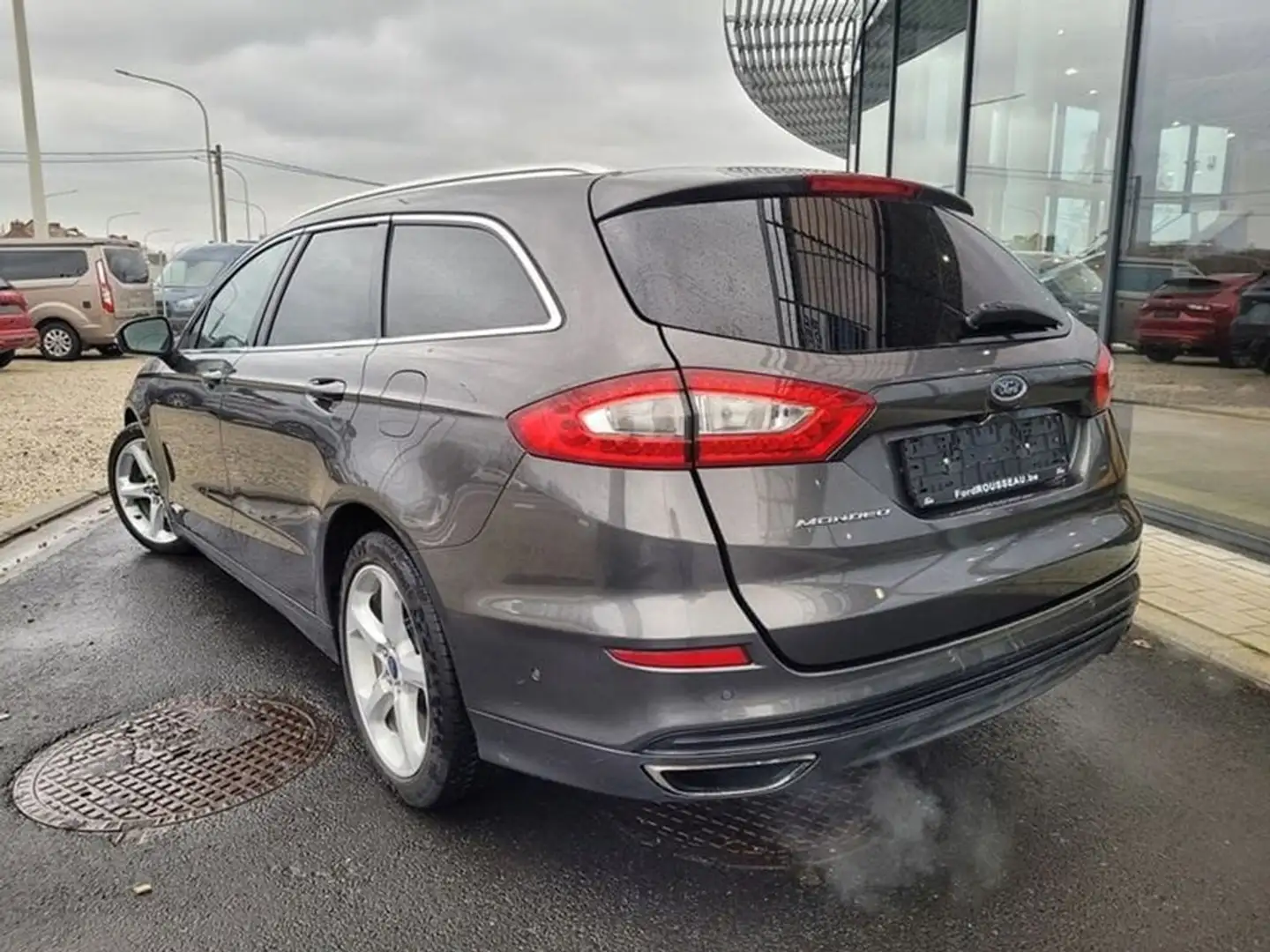 Ford Mondeo Titanium - 2.0 TDCI 180cv AUTO - Garantie 12 mois Grau - 2