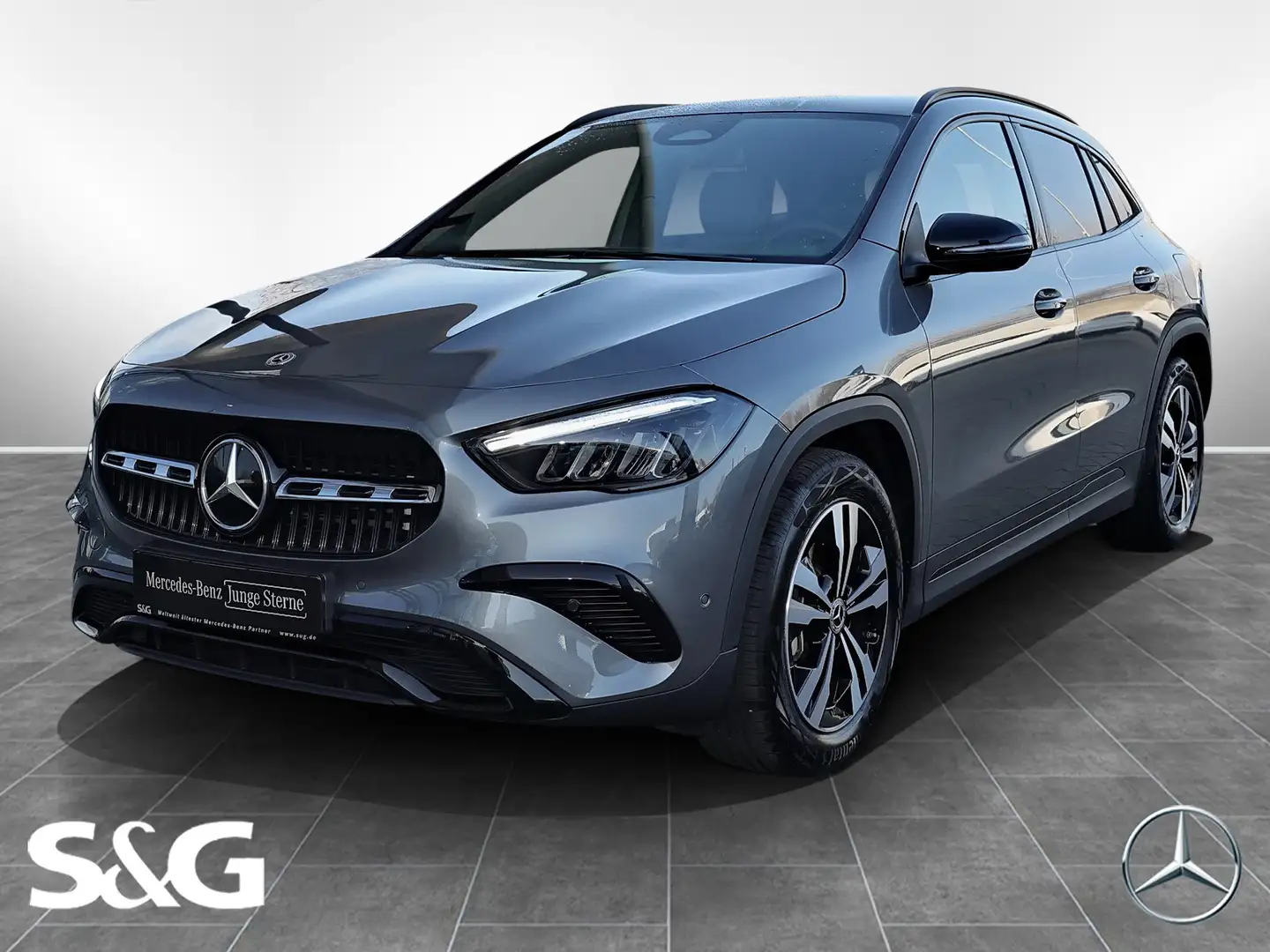 Mercedes-Benz GLA 180 Progressive AHK+NIGHT+18"+LEDER SAGEGREY Gris - 1
