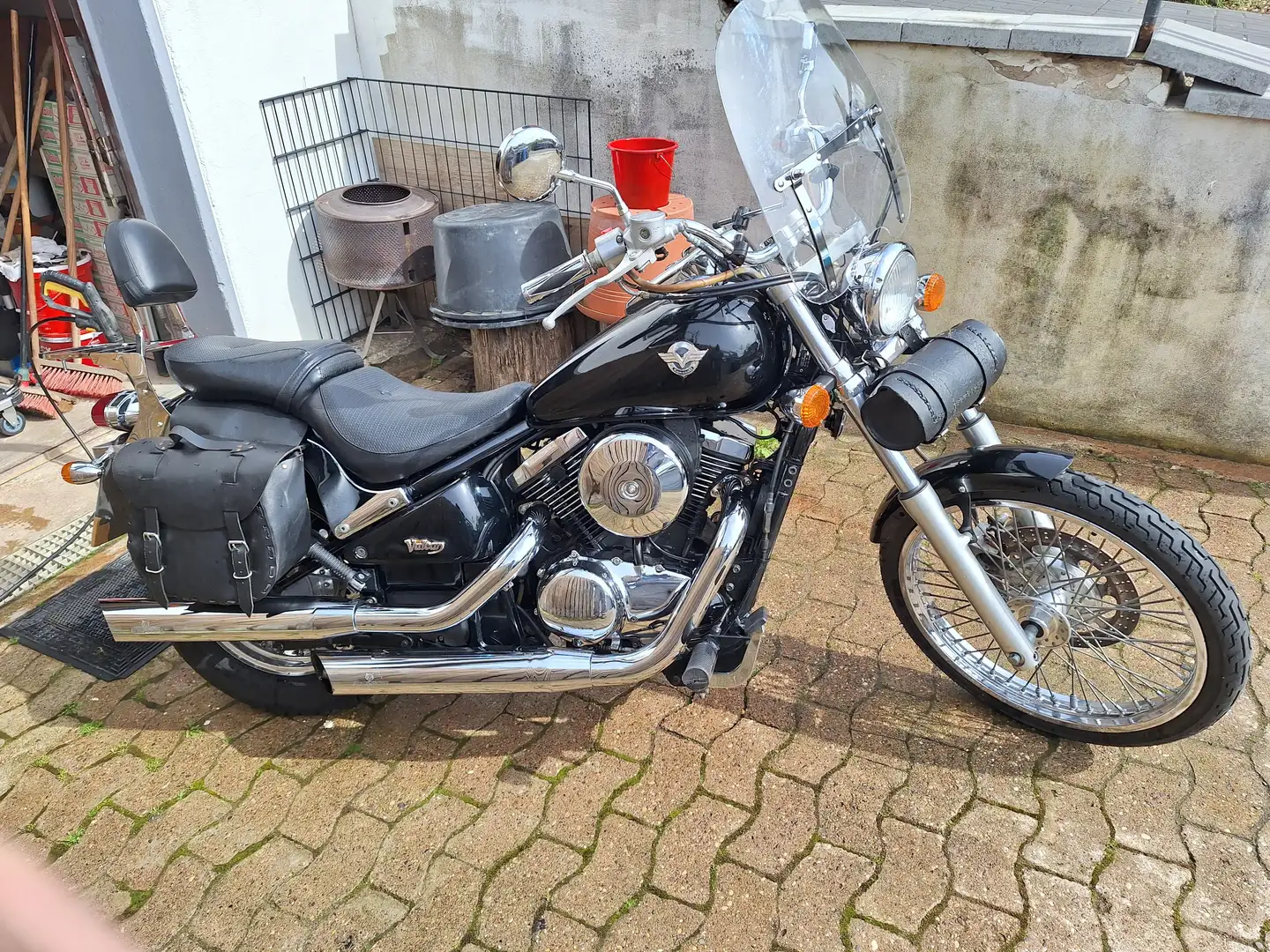 Kawasaki VN 800 Černá - 1