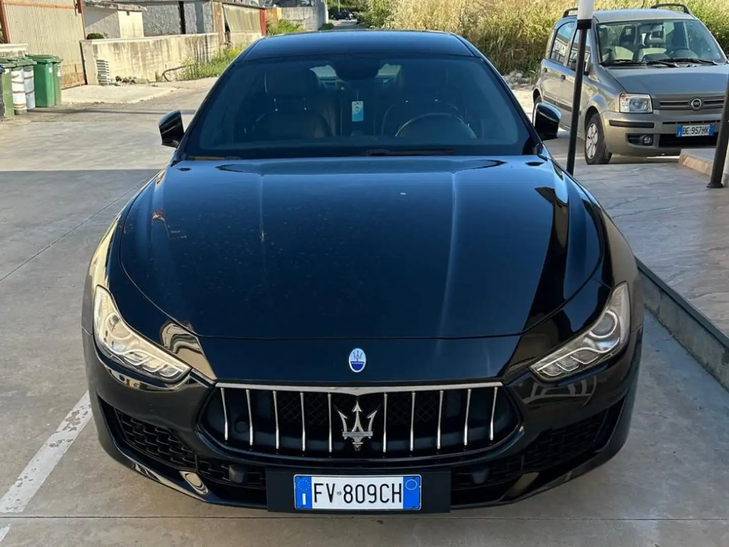 Maserati Ghibli Ghibli 3.0 V6 ds Granlusso 250cv auto my19 Nero - 1