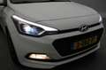 Hyundai i20 1.2 HP i-Motion 5 Deurs - Airco, Cruise Wit - thumbnail 24