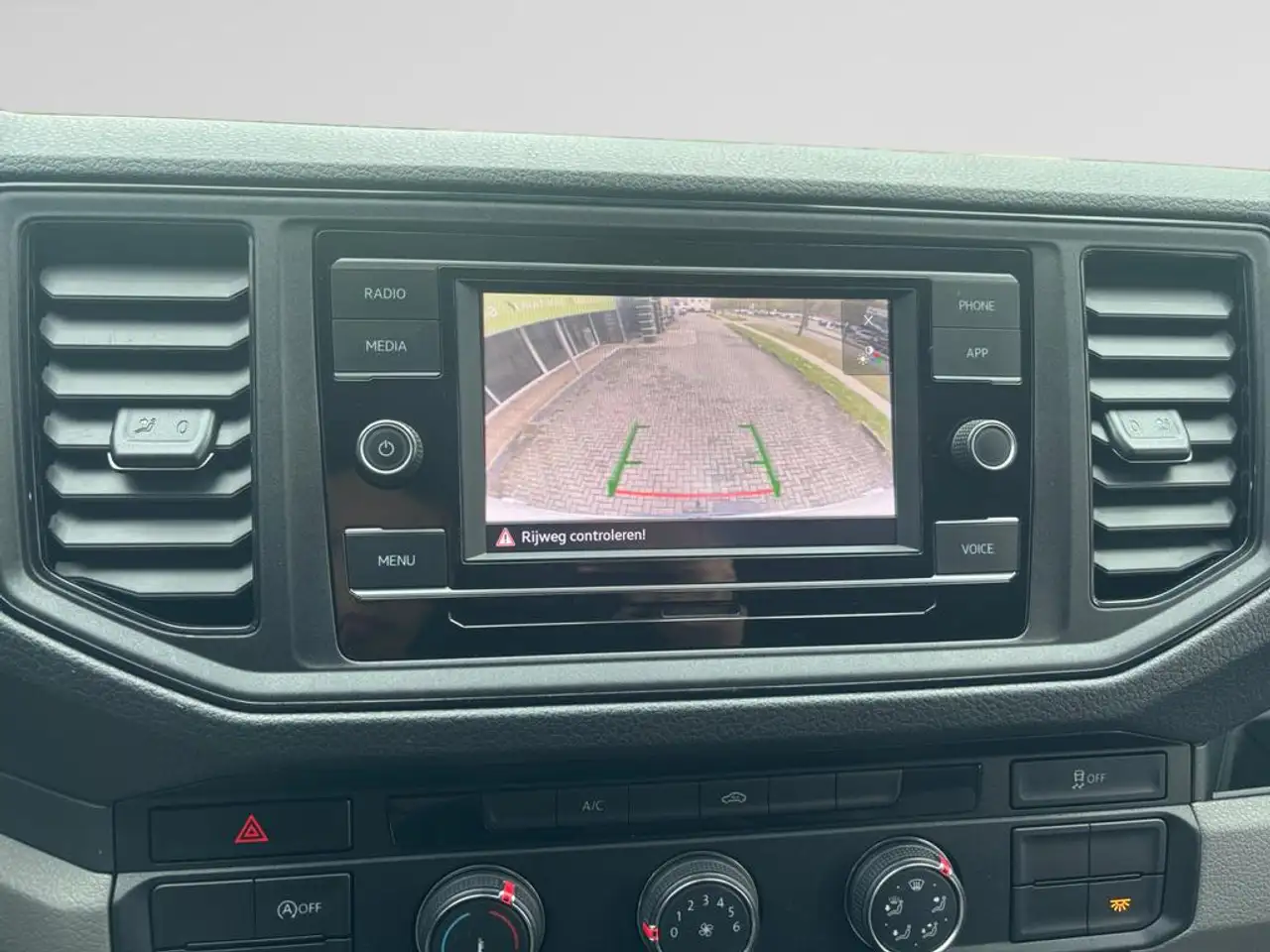 Volkswagen Crafter L4H3 4490 mm 2.0 TDI 140 PK FWD 6