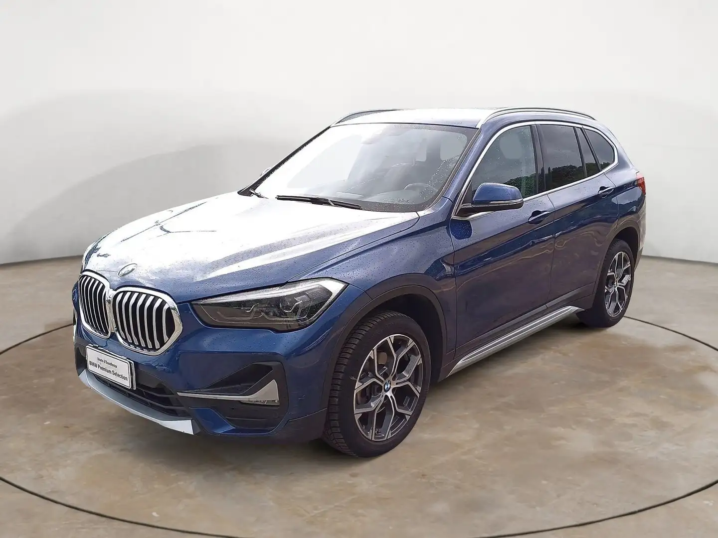 BMW X1 sdrive16d xLine auto Bleu - 1