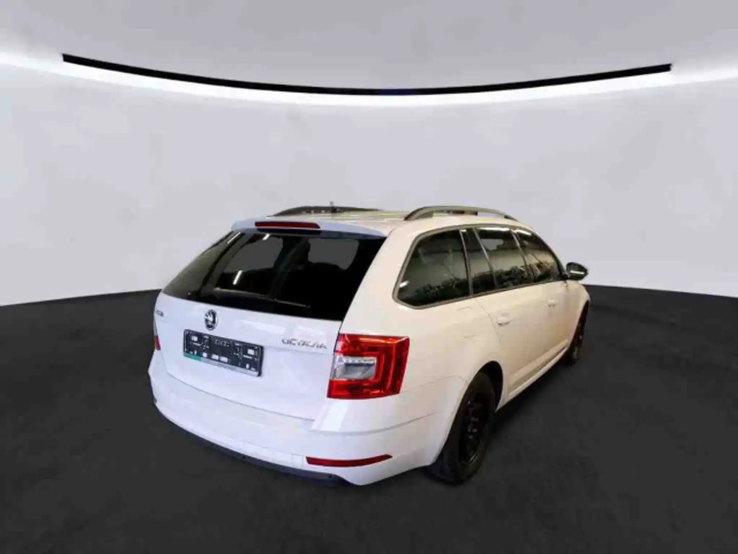 Skoda Octavia Combi 1.6 TDI Style NAVI SHZ GRA PDC Weiß - 2