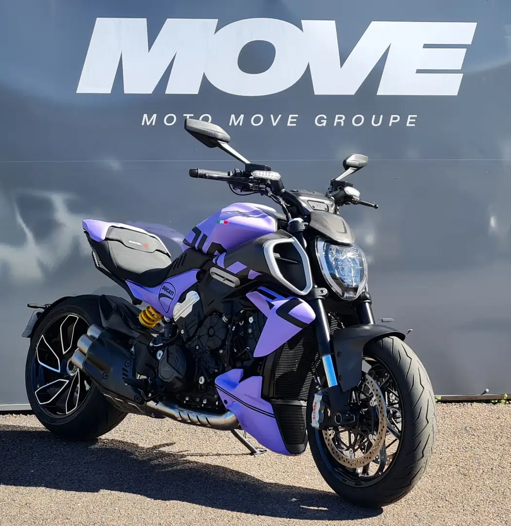 Ducati Diavel Violett - 2