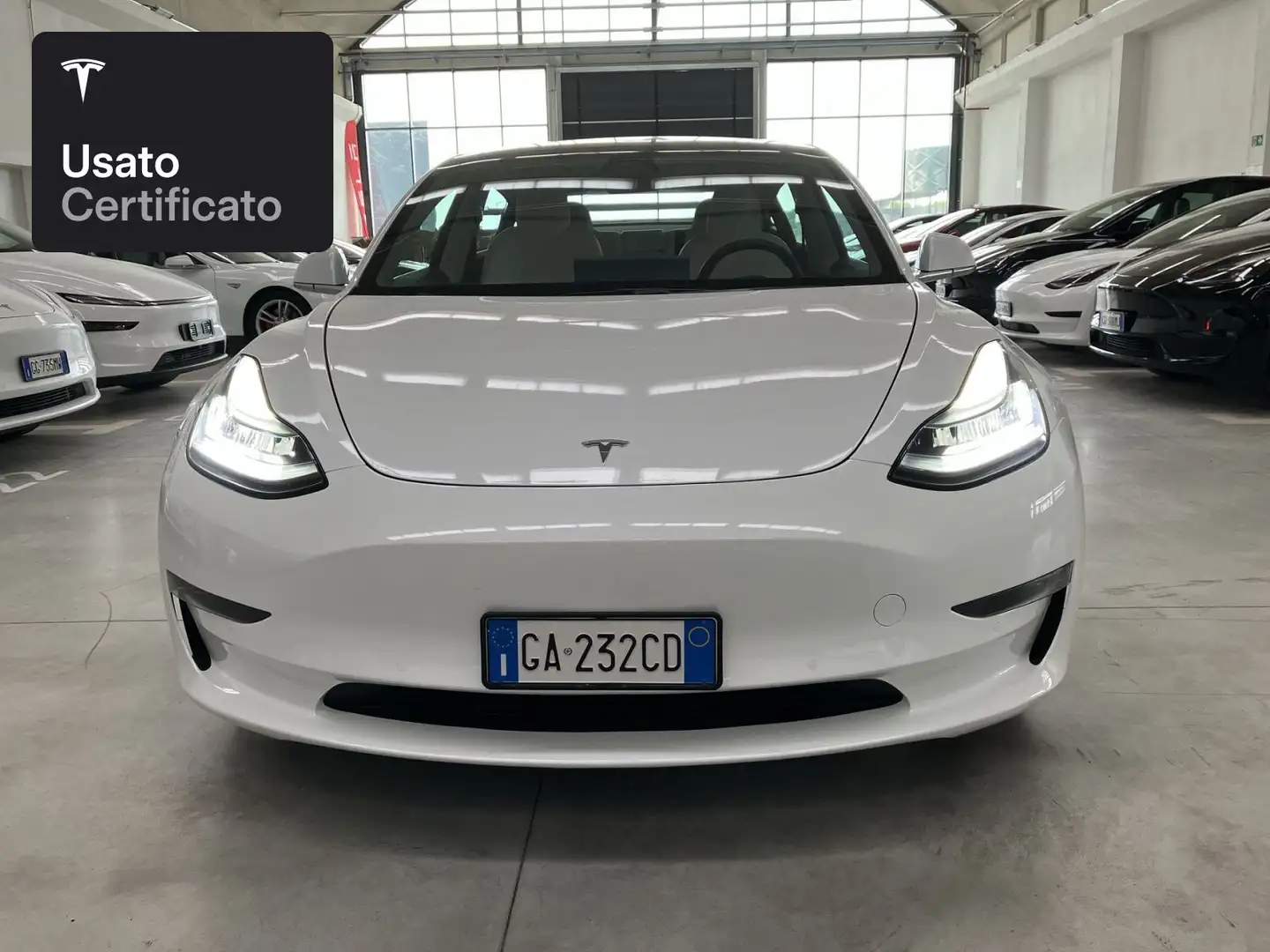 Tesla Model 3 Long Range AWD Weiß - 2
