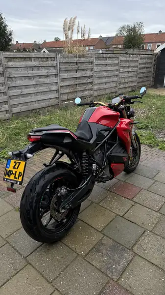 Energica Eva Ribelle - foto 4