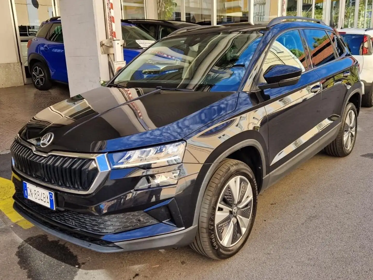Skoda Karoq Karoq 2022 2.0 tdi evo Style 115cv Schwarz - 2